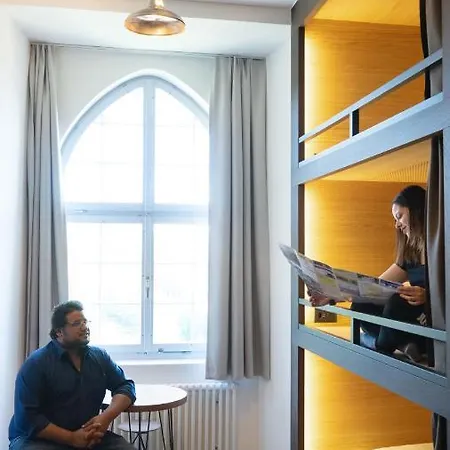 Hostel Schloss Youth Burgdorf