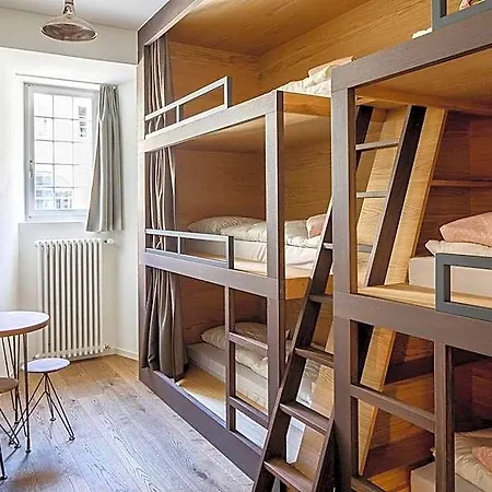 Hostel Schloss Youth Burgdorf
