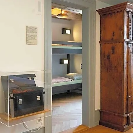 Schloss Youth Hostel Burgdorf