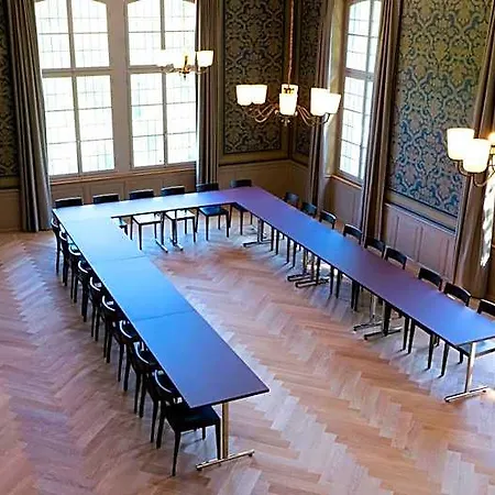 Schloss Youth Burgdorf