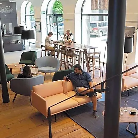 Hostel Schloss Youth Burgdorf