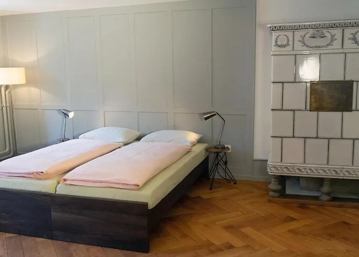 Hostel Schloss Youth Burgdorf