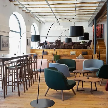 Schloss Youth * 布格多夫