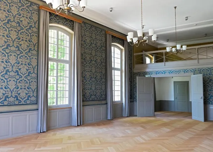 بيت شباب Schloss Youth بورغدورف